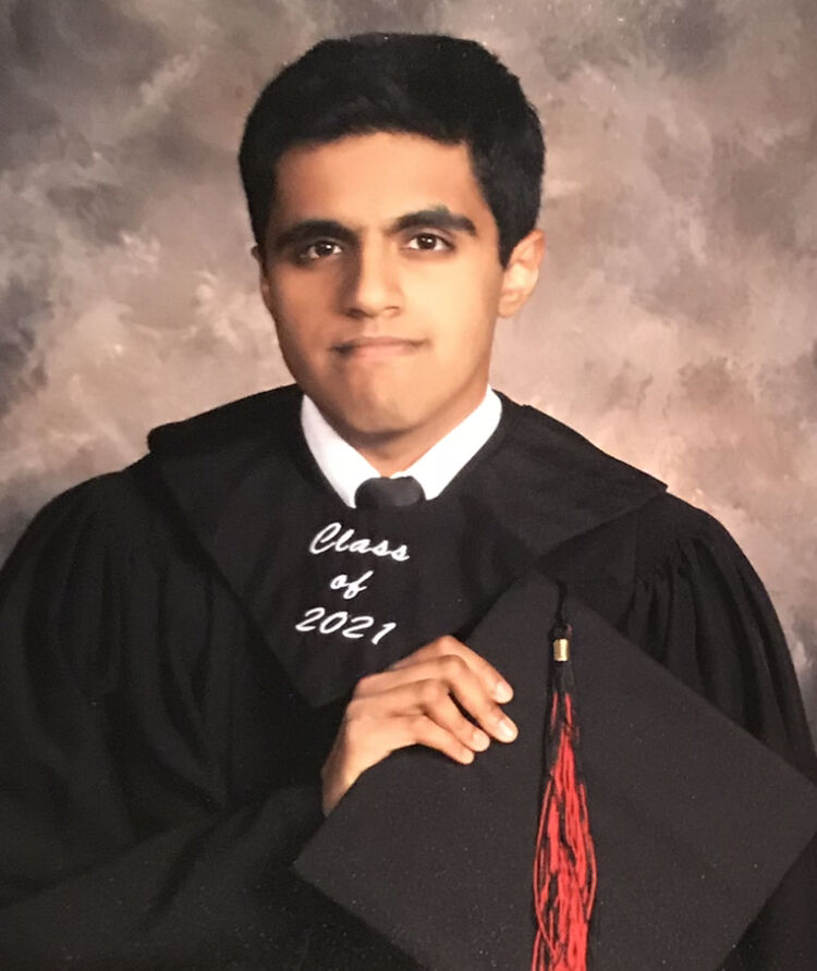 Dikay, Rugved_ Senior Headshot
